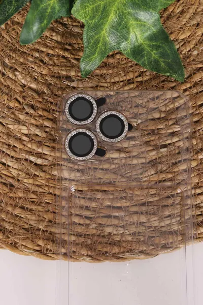 Beyaz TeknoCase İPhone 17 Pro Uyumlu Nelly Diamond Serisi Taşlı Lens Hediyeli Sert Silikon Telefon Kılıfı 480969