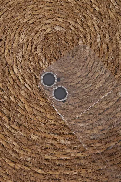 Beyaz TeknoCase İPhone 17 Uyumlu Viola Diamond Case Serisi Kartlıklı Lens Hediyeli Sert Silikon Telefon Kılıfı 430860