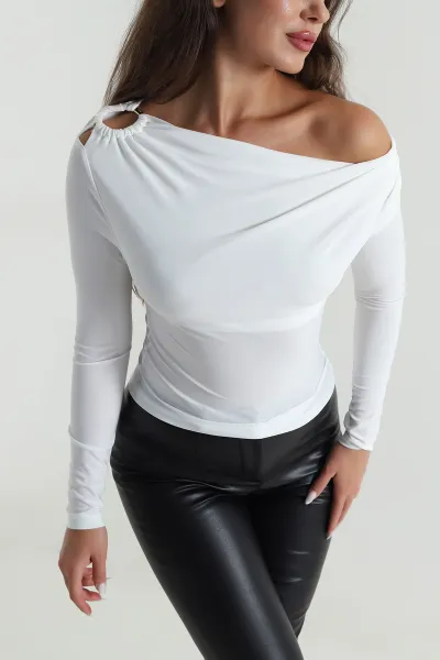 Beyaz Tokalı Sandy Kadın Bluz 488873