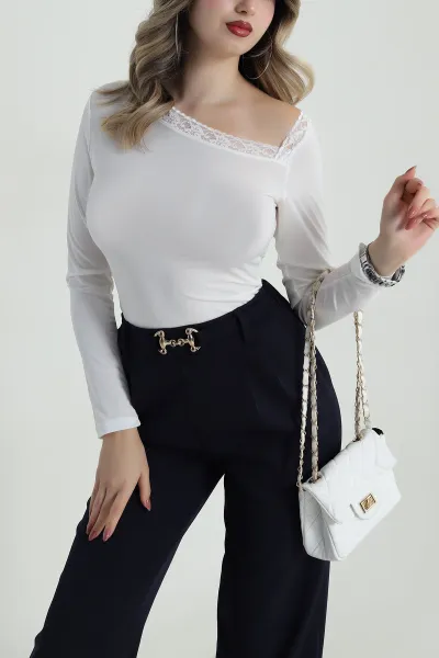 Beyaz Yakası Dantelli Sandy Kadın Bluz 487039