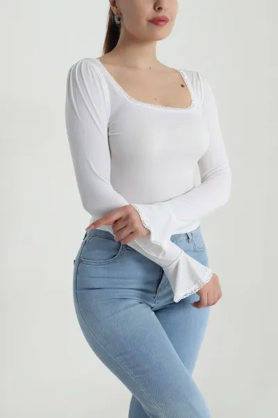 Beyaz Yakası Dantelli Sandy Kadın Bluz 488836