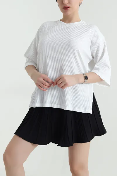 beyaz-yani-yirtmacli-bisiklet-yaka-kadin-bluz-449273