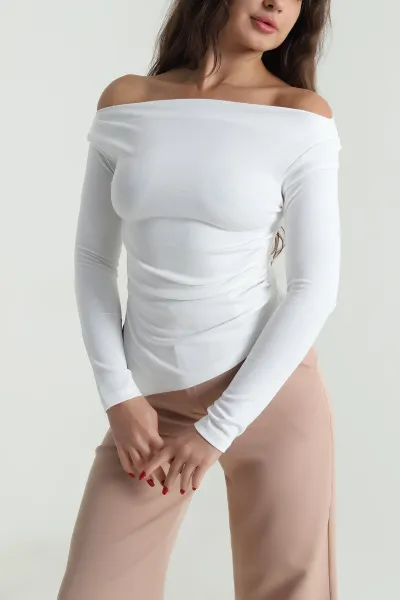 Beyaz Yanı Yırtmaçlı Modal Kadın Bluz 492827