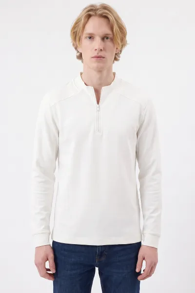 Beyaz Yarım Fermuarlı Erkek Sweatshirt 492050