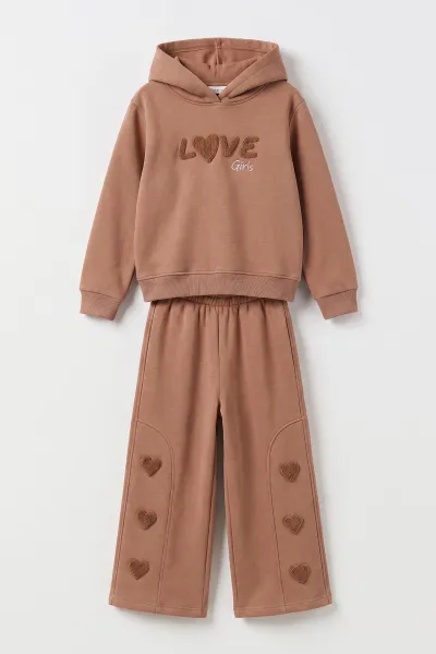 Bisküvi (1-9 Yaş) Love Nakışlı Kapüşonlu  3 İp Şardonlu Kız Çocuk Kışlık Takım 482831