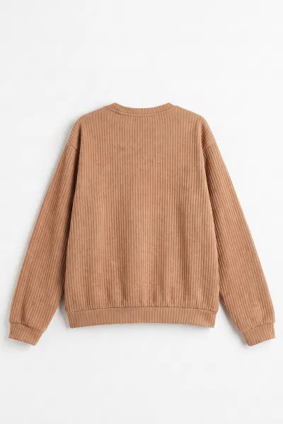 Bisküvi (13-16 Yaş)  Kalp Nakışlı Kız Çocuk Sweatshirt 493778