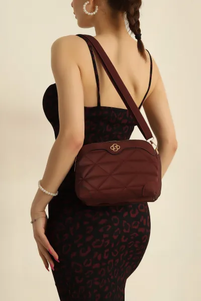 Bordo Kapitone Fermuarlı Omuz Çantası 272180
