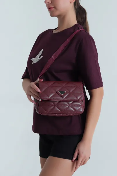 Bordo Kapitone Mıknatıs Kapaklı Kadın El Kol ve Omuz Çantası 476335