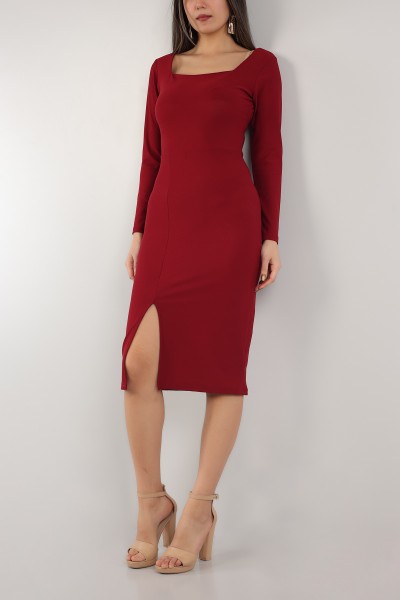 bordo-kare-yaka-yirtmacli-elbise-153311