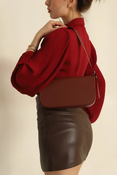 Bordo Mıknatıs Kapaklı Ayarlanabilir Askılı Omuz Çantası 253657