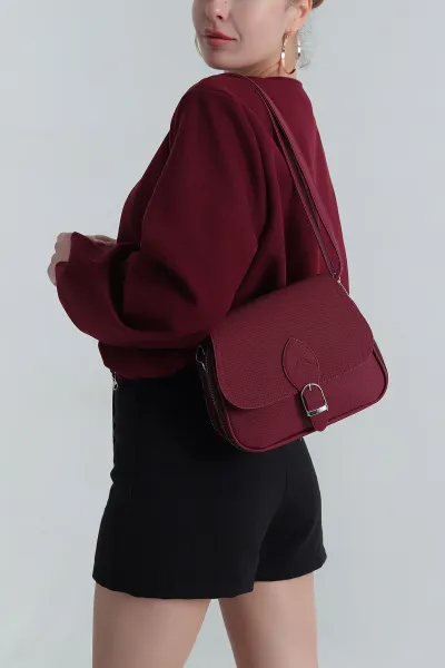 Bordo Mıknatıs Kapaklı Kemer Detaylı Kadın El Kol ve Omuz Çantası 403209