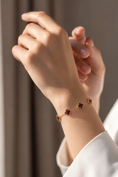 bordo-mineli-gold-van-cleef-celik-bileklik-488041