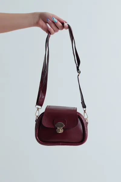 Bordo Mini Boy Kilit Kapaklı Kadın Omuz Çantası 482139