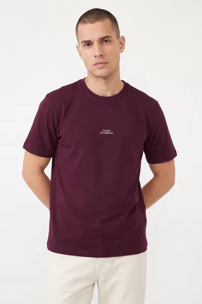 bordo-oysho-kumas-bisiklet-yaka-erkek-tisort-471575