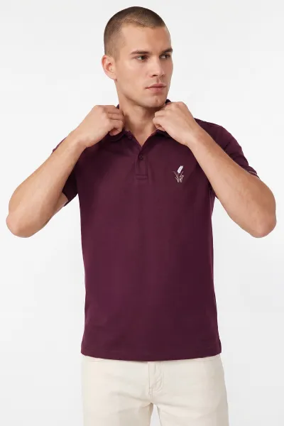 bordo-oysho-kumas-yakali-erkek-tisort-461091
