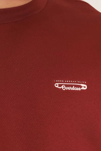 Bordo Relaxed Fit Üç İp Şardonlu Kabartma Yazı Detay Erkek Sweatshirt 310404