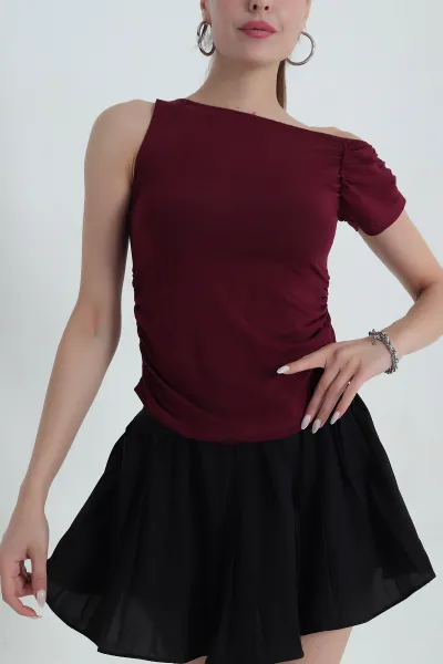 bordo-yani-buzgulu-tek-kollu-bluz-378718