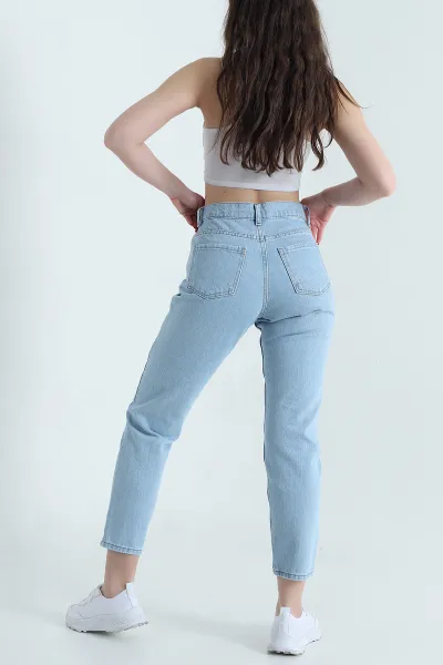 Buz Mavisi Lazer Kesim Mom Kadın Kot Pantolon 445168