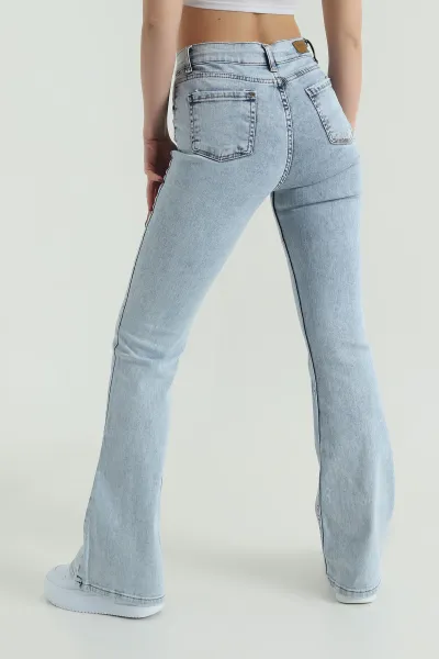 Buz Mavisi Likralı İspanyol Paça Kadın Kot Pantolon 422572