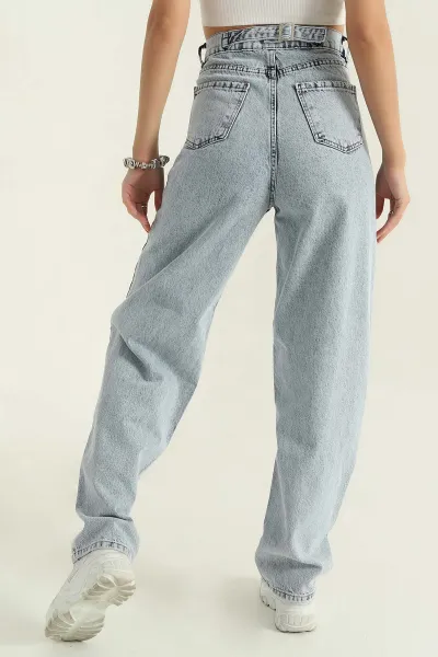 Buz Mavisi Toka Detay Baggy Kadın Kot Pantolon 368219
