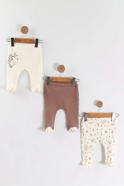 Çoklu Renk (0-6 Ay)Çiçekli Kelebek Nakışlı  Fitilli Patikli Kız Bebek 3'lü Pijama Alt 469251