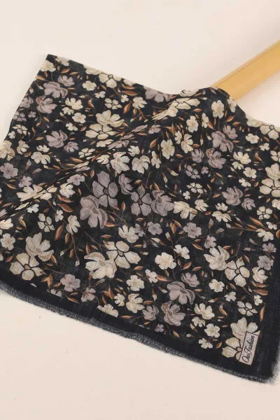 Çoklu Renk 90x90 Cm Dijital Baskılı Desenli Flam Çekme Eşarp 428643