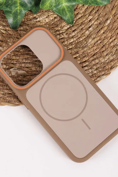 Çöl TeknoCase İPhone 15 Pro Uyumlu Vincent Case Serisi Sert Silikon Telefon Kılıfı 457884