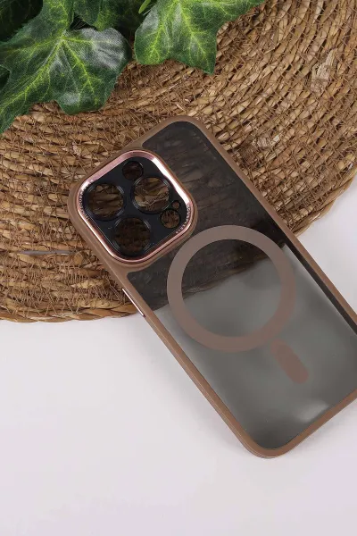 Çöl TeknoCase İPhone 15 Pro Uyumlu Wesley Case Serisi Magsafe Özellikli Transparan Sert Silikon Telefon Kılıfı 430601