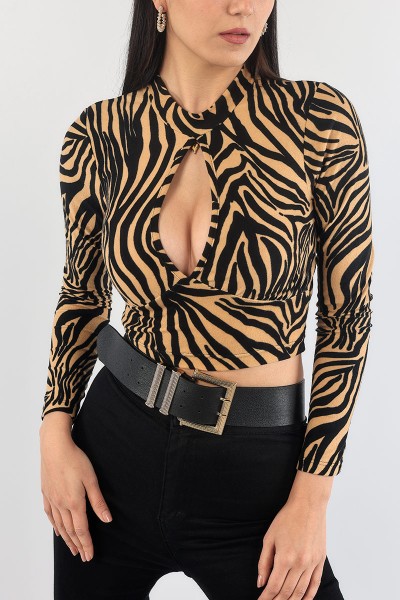 desenli-pamuk-dokulu-crop-bluz-88452