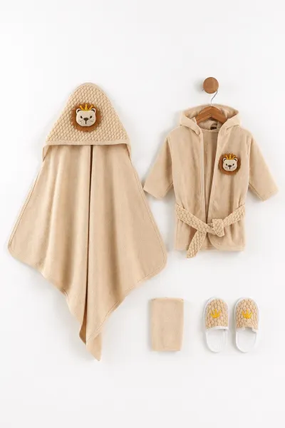 Ekru (0-12 Ay) Aslan Nakışlı Kutulu Erkek Bebek Bornoz Set 476638