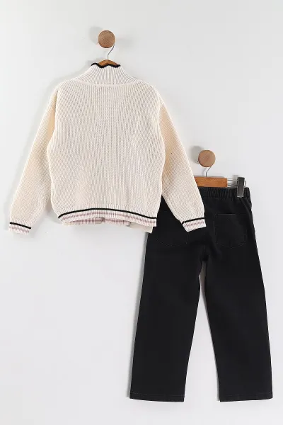 Ekru (5-9 Yaş) Kalpli Sweatli Triko Hırkalı   Kot Pantolonlu Kız Çocuk 3'lü Takım 443855