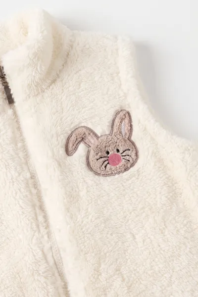 Ekru (7-12 Yaş) Tavşan Nakışlı  Peluş Kız Çocuk Yelek 497992