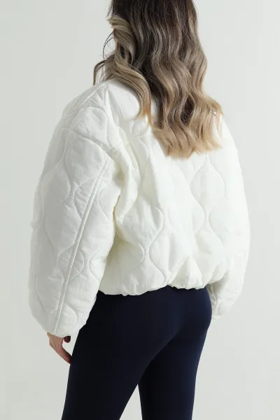 Ekru Beli Lastikli Kadın Kapitone Mont 501240