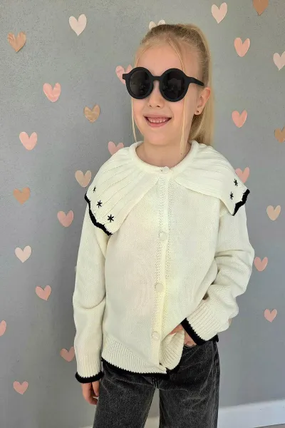 Ekru Füme(4-12 Yaş)Triko Yakalı Düğmeli Kot Pantolonlu Kız Çocuk Takım 442525