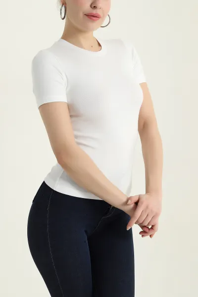 ekru-likrali-bisiklet-yaka-pamuk-kadin-bluz-433684