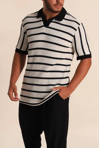 ekru-siyah-cizgili-regular-fit-polo-yaka-erkek-triko-tisort-262592