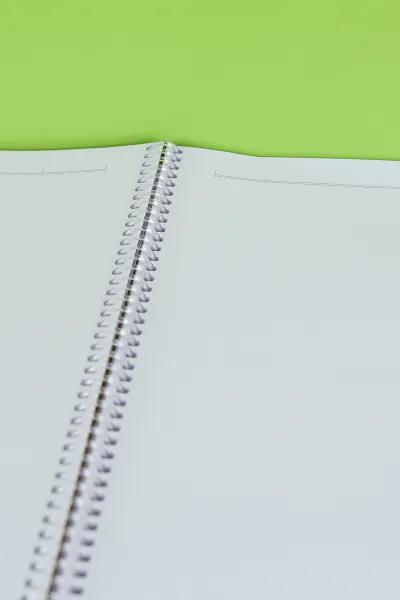 Faber-Castell Classic Renkler 120YP. Çizgisiz Spiralli PP Kapak Defter 295851
