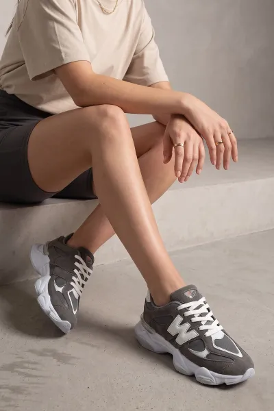 Füme Beyaz Süet Bağcıklı Kadın Spor Ayakkabı 490366