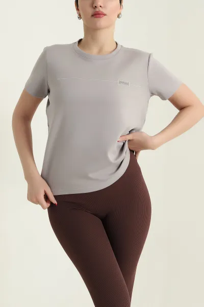 Füme Bisiklet Yaka Nakışlı Oysho Kadın Tişört 437436