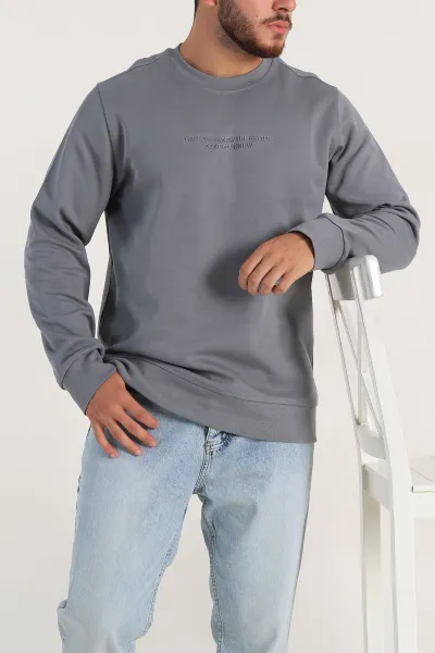 fume-relaxed-fit-iki-ip-yazi-detayli-basic-erkek-sweatshirt-299865