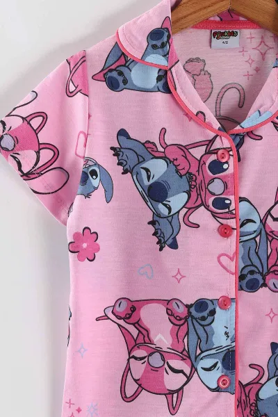 Fuşya (4-12 Yaş)Karakter  Baskılı Kısa Kol Ön Düğmeli Göz Bandı Detaylı Kız Çocuk Pijama Takım 453246