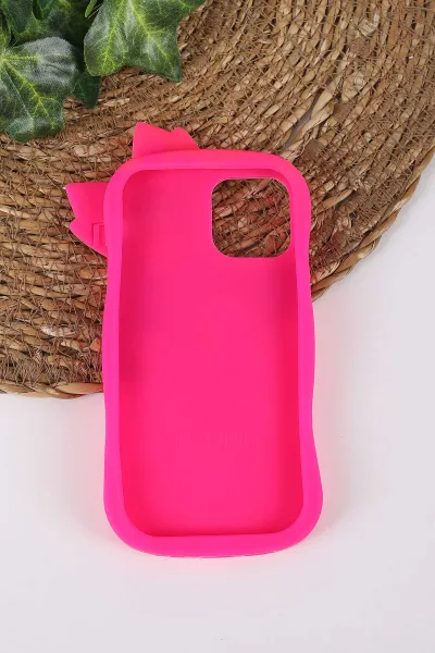 Fuşya TeknoCase İPhone 15 Plus Uyumlu Terra Case Serisi Premium Kabartmalı Soft Silikon Telefon Kılıfı 430299