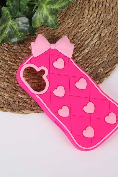 Fuşya TeknoCase İPhone 16 Plus Uyumlu Terra Case Serisi Premium Kabartmalı Soft Silikon Telefon Kılıfı 430315