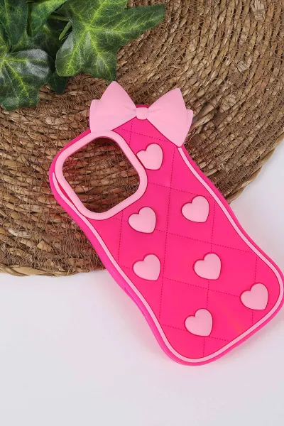 Fuşya TeknoCase İPhone 16 Pro Uyumlu Terra Case Serisi Premium Kabartmalı Soft Silikon Telefon Kılıfı 430320