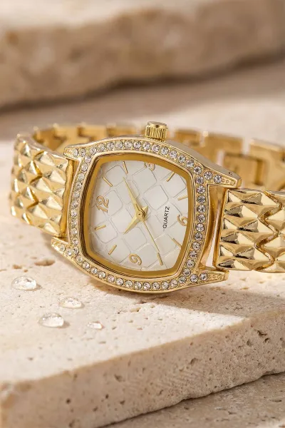 gold-baklava-dilim-kordonlu-kadin-saat-431447