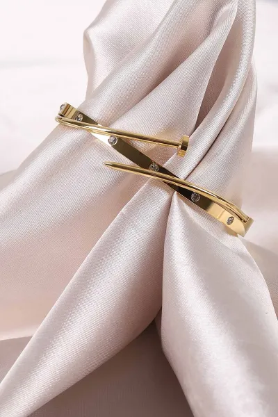 Gold Çivi Model Çelik Kelepçe Bilezik 452782