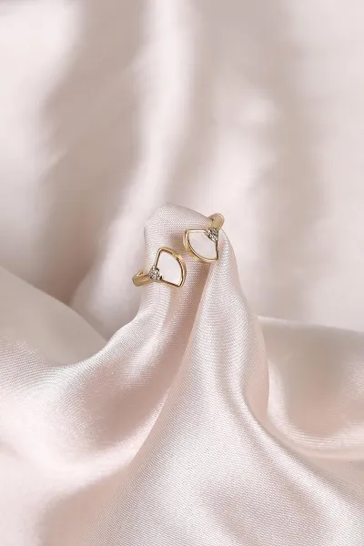 Gold Figürlü Mineli Ayarlanabilir Yüzük 479782