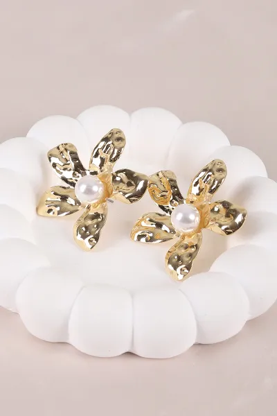 Gold Ortası İncili Çiçek  Küpe 450833