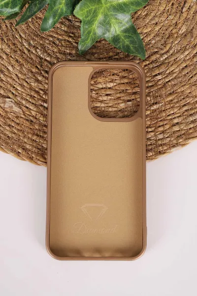 Gold TeknoCase İPhone 15 Pro Max Uyumlu Perfect Diamond Case Serisi Taşlı Lens Hediyeli Sert Silikon Telefon Kılıfı 480826