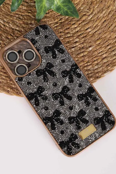 Gold TeknoCase İPhone 16 Pro Max Uyumlu Perfect Diamond Case Serisi Taşlı Lens Hediyeli Sert Silikon Telefon Kılıfı 480851